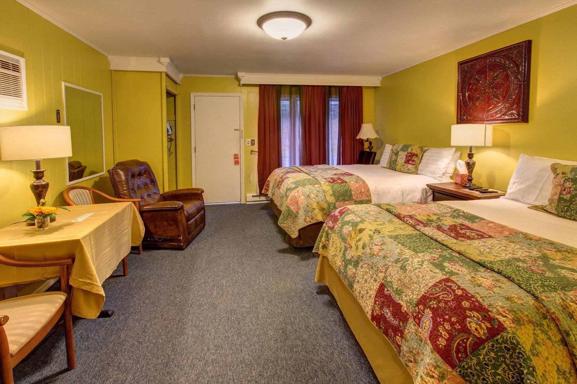 Starlite Motel & Suites Big Indian Ngoại thất bức ảnh